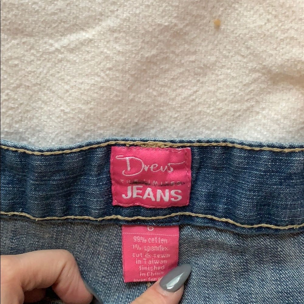Jean Capris - Picture 6 of 6